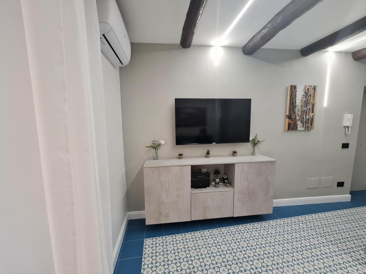 Chiaja Lux House Apartment Napoli Exterior foto